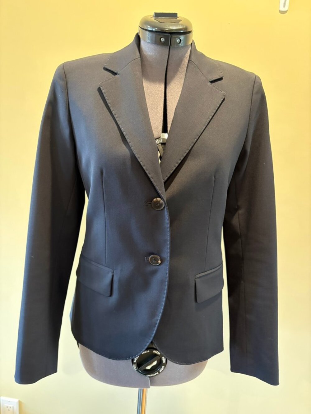 Size 0 Lafayette 148 tropical weight wool dark navy jacket